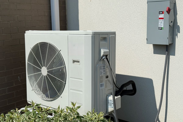 Ductless Mini Split Outdoor Unit Installation In El Cajon Ca Ductless Mini Split Outdoor Unit Installation In El Cajon CA